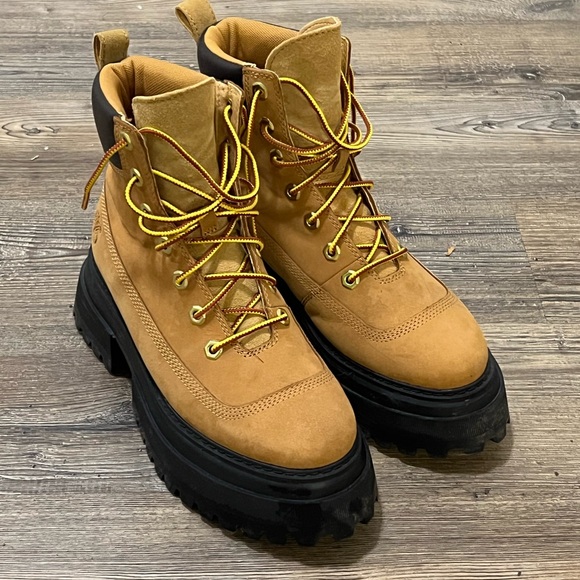 timberland winter boots women size 7 - Picture 1 of 4